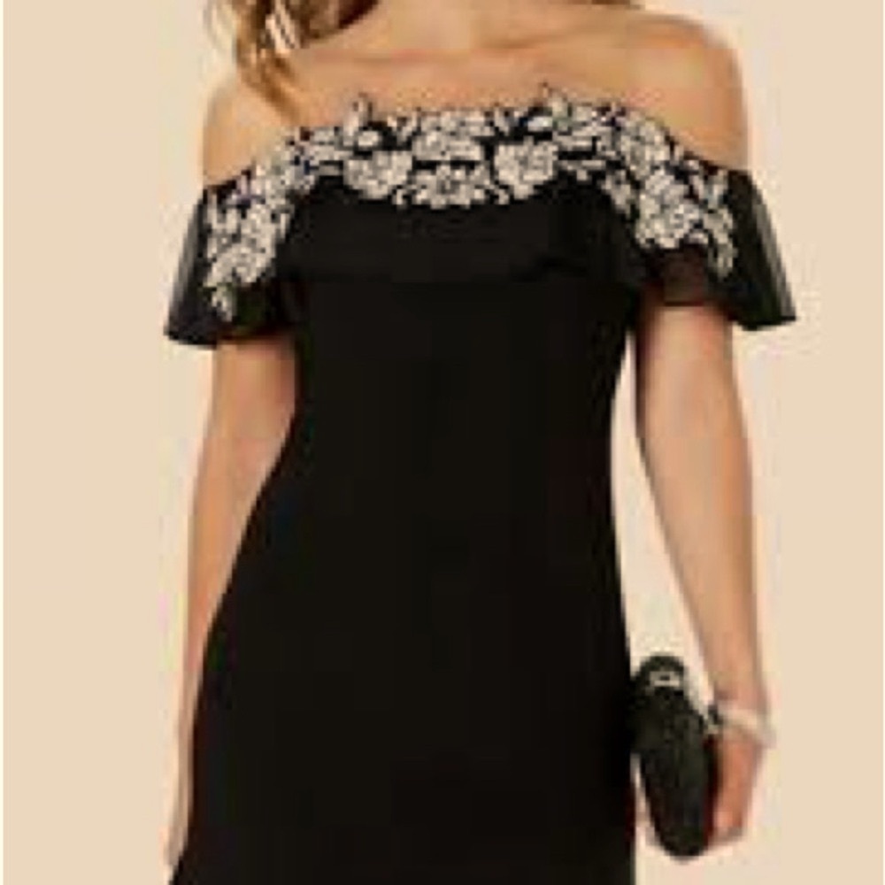 Black Off-Shoulder Strapless Dress with White Floral Trim, size M